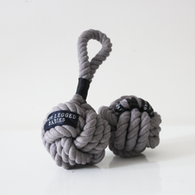 Load image into Gallery viewer, Rope ball toy
